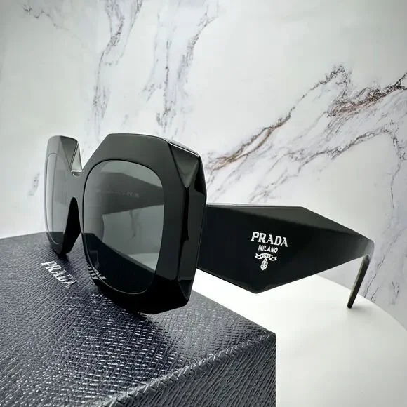 New PRADA Sunglasses - Picture 16 of 16